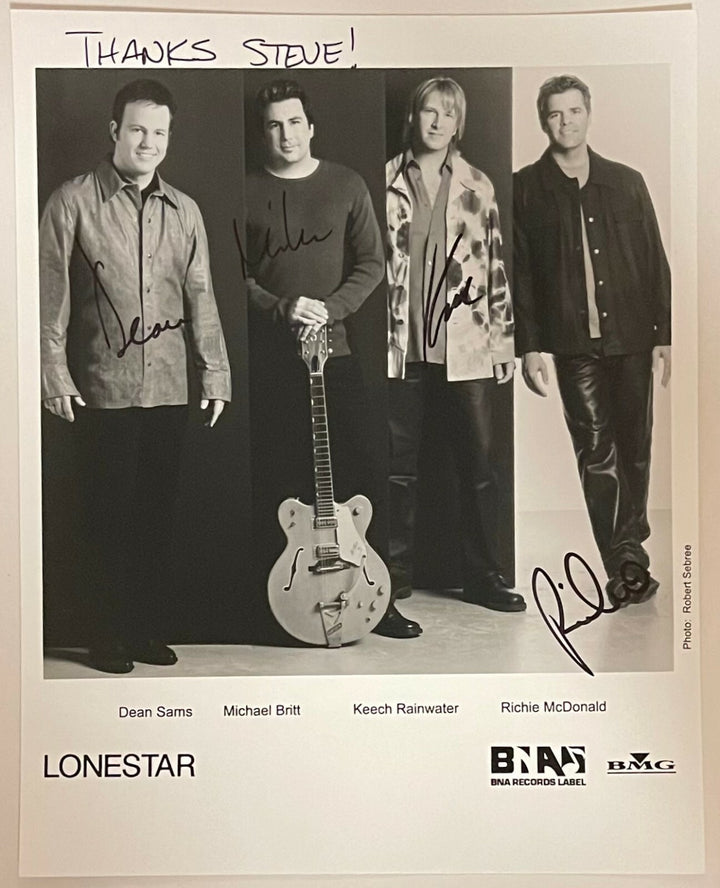 Lonestar Band signed BNA Records B&W 8x10 Photo (4 sigs) Thanks Steve – COA