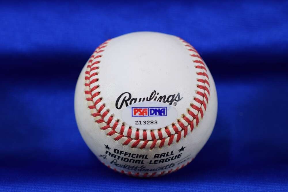 Billy Herman PSA DNA Autograph National League ONL Signed Baseball