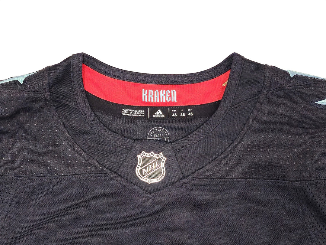 Seattle Kraken Matty Beniers Auto Blue Adidas Authentic Jersey Size 46 Fanatics