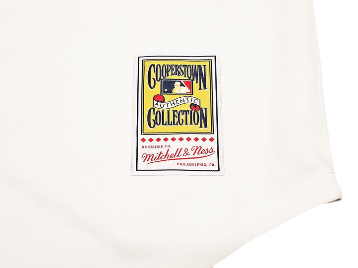 Mariners Ken Griffey Jr. Auto White Mitchell Ness 89 Cooperstown Jersey Beckett