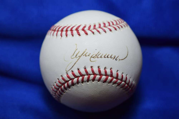 Andre Dawson PSA DNA Autograph Major League Signed Baseball