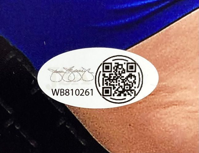 Amanda Nunes Signed 8x10 UFC Ronda Rousey Fight Photo JSA QR Hologram