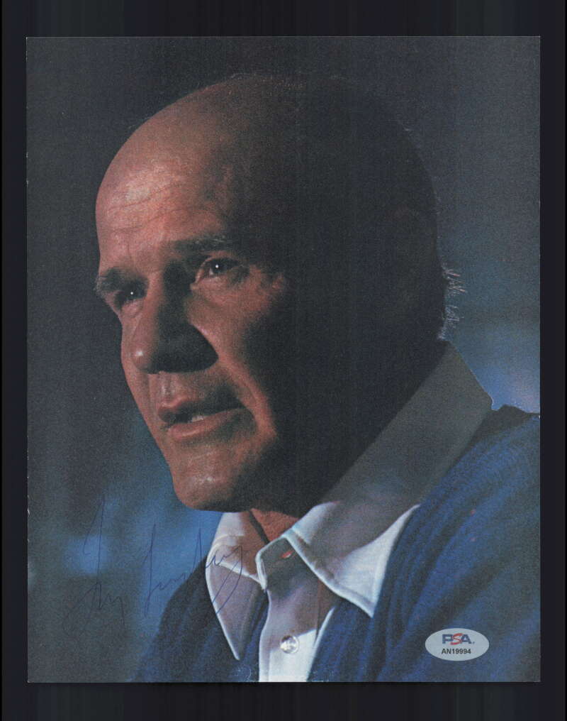 Tom Landry PSA DNA Signed 70`s Vintage 8x10 Photo Autographed Cowboys