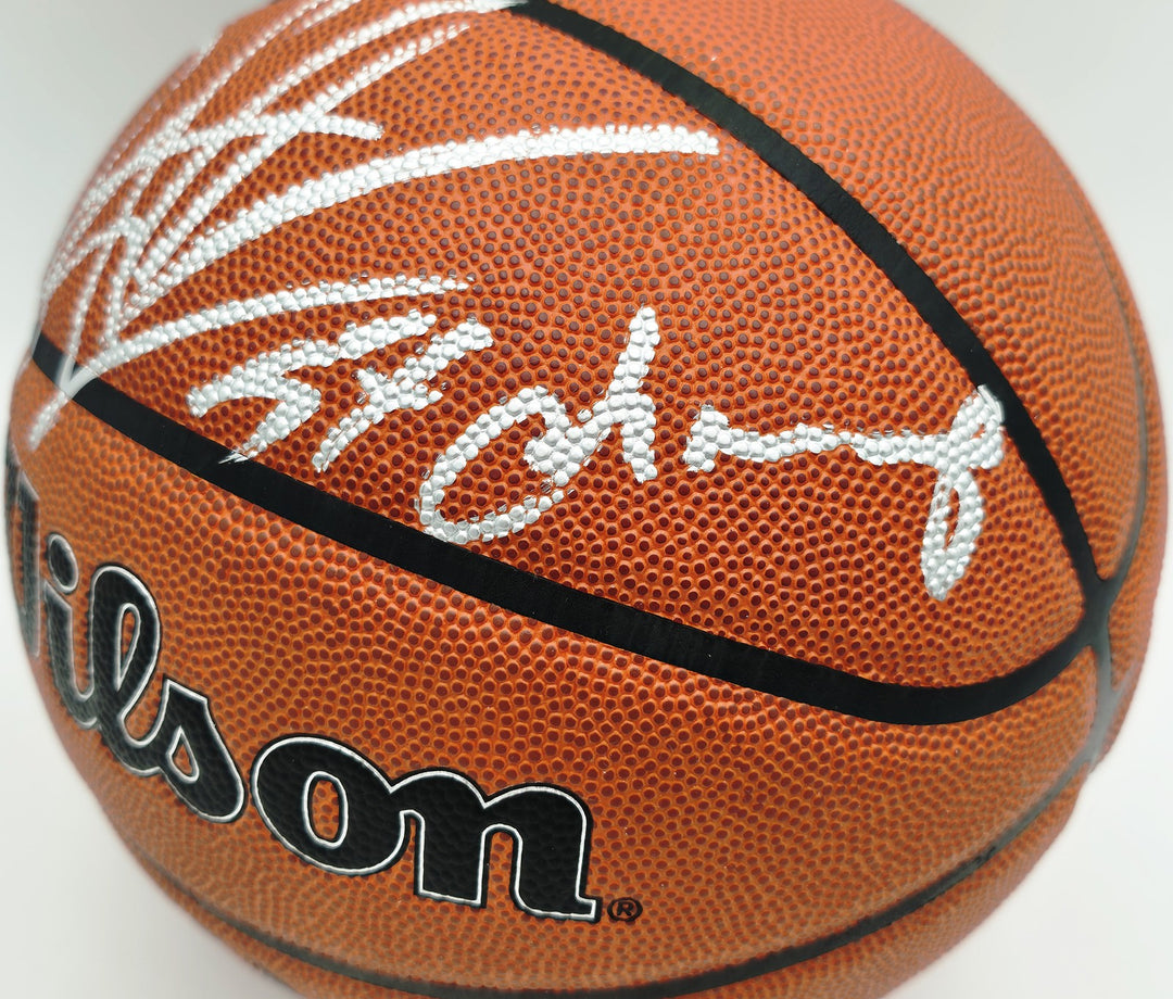 Dennis Rodman Auto Authentic Indoor/Outdoor Basketball Bulls "5X Champ" Beckett