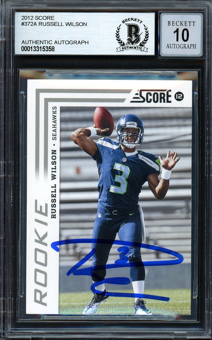 Russell Wilson Signed 2012 Score RC 372 Seahawks Auto GM 10 Beckett #13315358