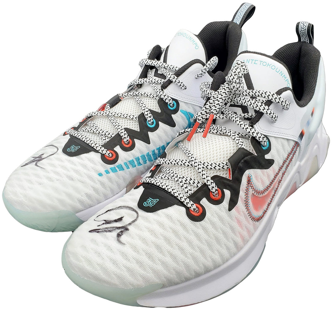 Giannis Antetokounmpo Signed Nike Immortality Shoes Size 14 BAS QR