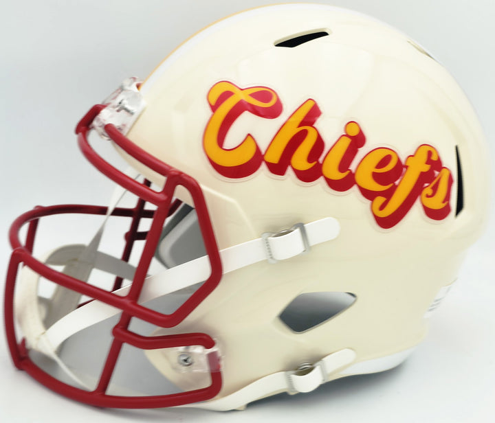 Kenneth Walker III Auto Chiefs Cream Full Sz Retro Speed Rep Helmet Beckett Wit