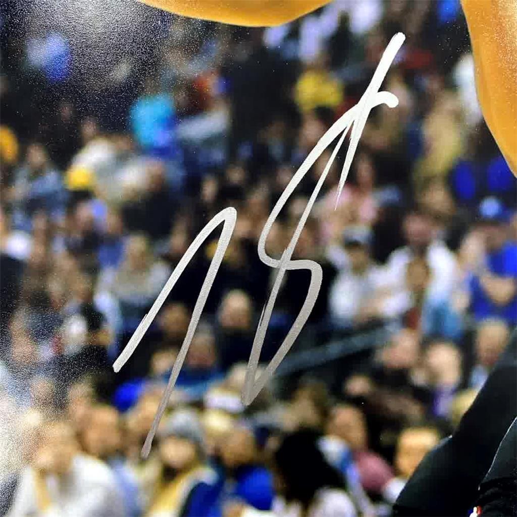 Karl Anthony Towns signed Minnesota Timberwolves 11x14 photo autograph ~ JSA