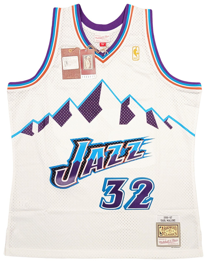 Jazz Karl Malone Signed White Authentic Mitchell & Ness Jersey Size XL Beckett