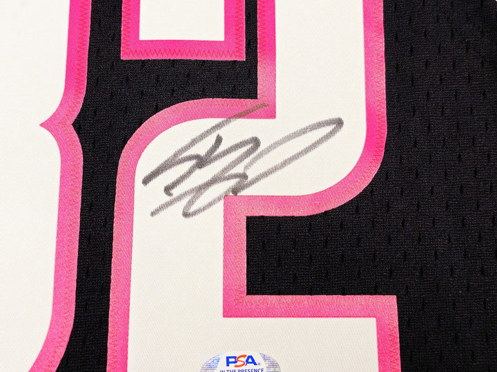 Heat Shaquille O'Neal Auto Black Auth Mitchell Ness 05-06 Swingman Jersey L PSA
