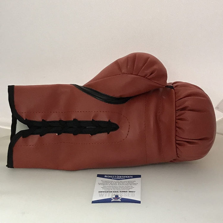 Autographed/Signed Floyd Mayweather Jr Everlast Boxing Glove Beckett COA