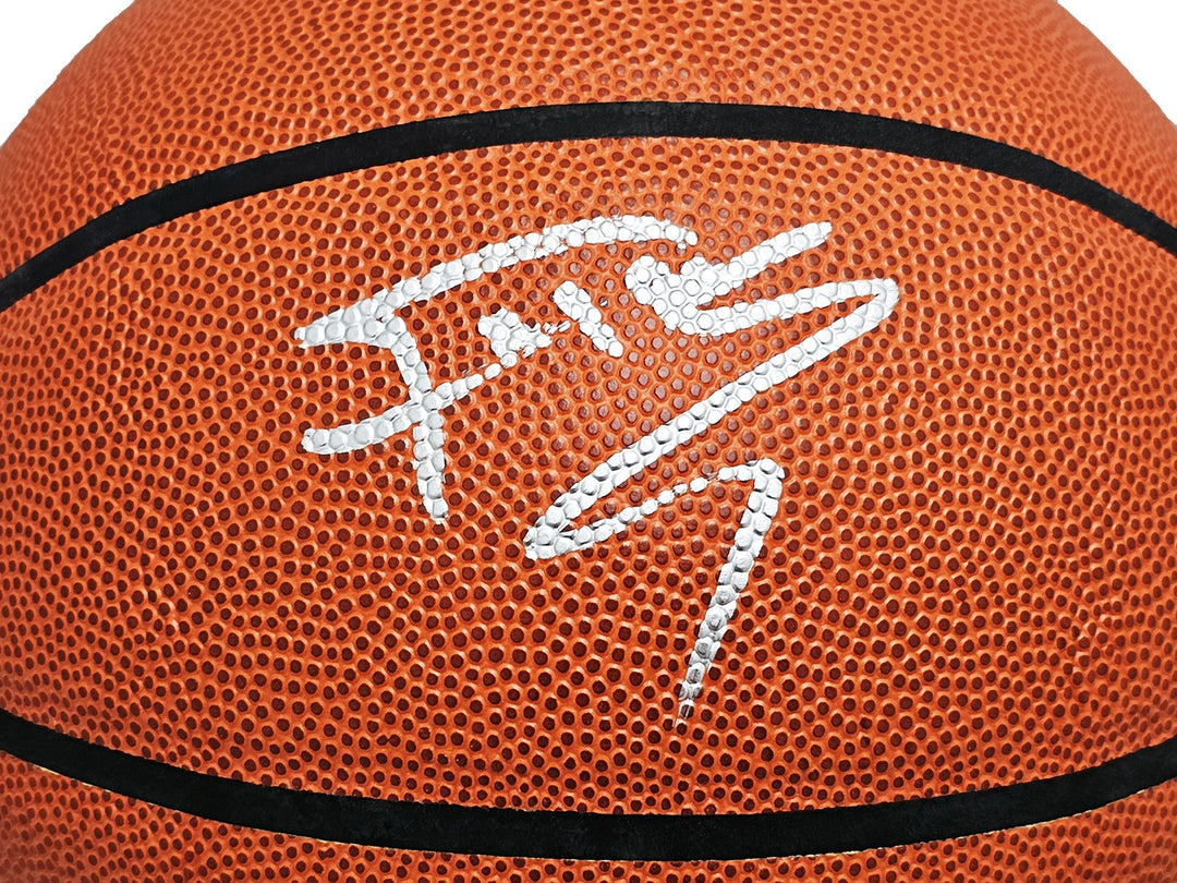 Tracy McGrady Auto Authentic Indoor Outdoor I/O Basketball Raptors Magic Beckett