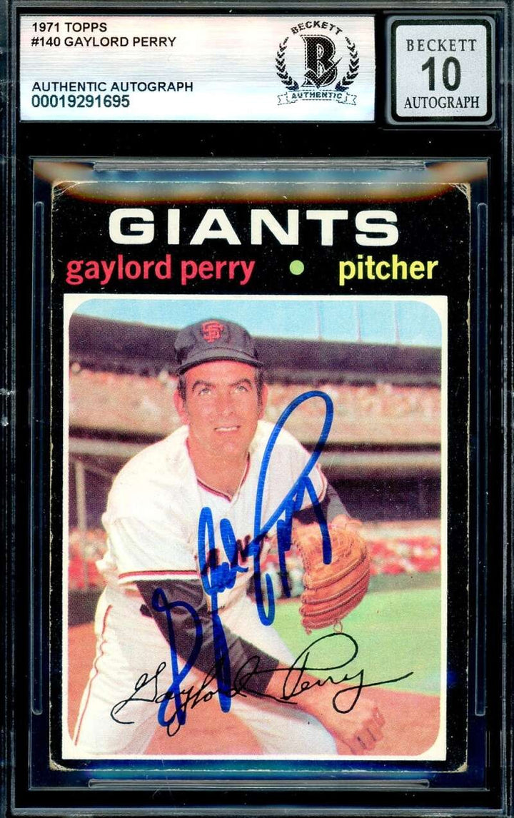 Gaylord Perry Gem Mint 10 Beckett BAS Signed 1971 Topps Autograph