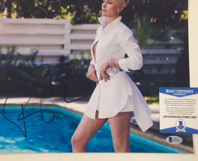 ROBIN WRIGHT Autograph Signed 11x14 Photo ~ BAS Beckett COA ~House of Cards SEXY