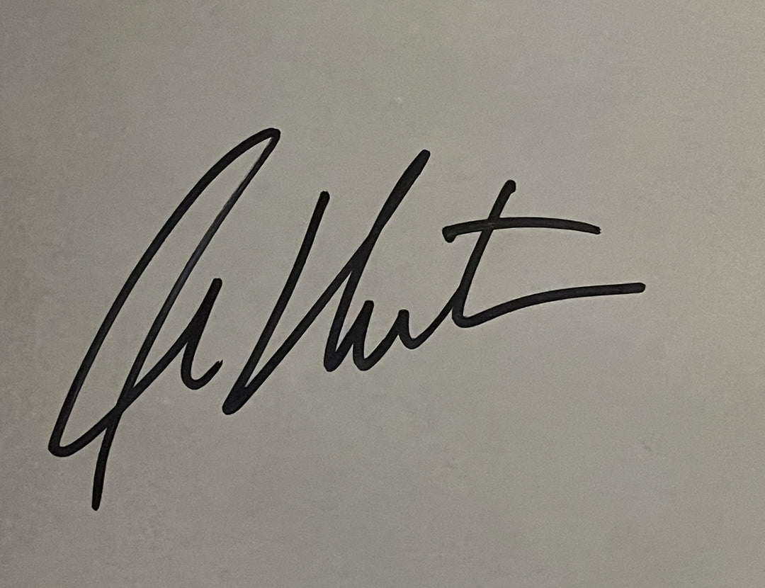 William Shatner Autographed/Signed Star Trek 16x20 Photo Beckett 46527