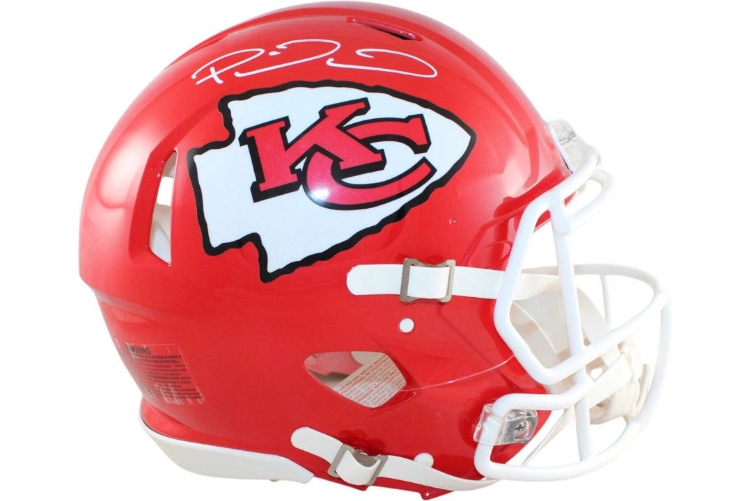 Patrick Mahomes Autographed Kansas City Chiefs Helmet Proline Beckett 58540