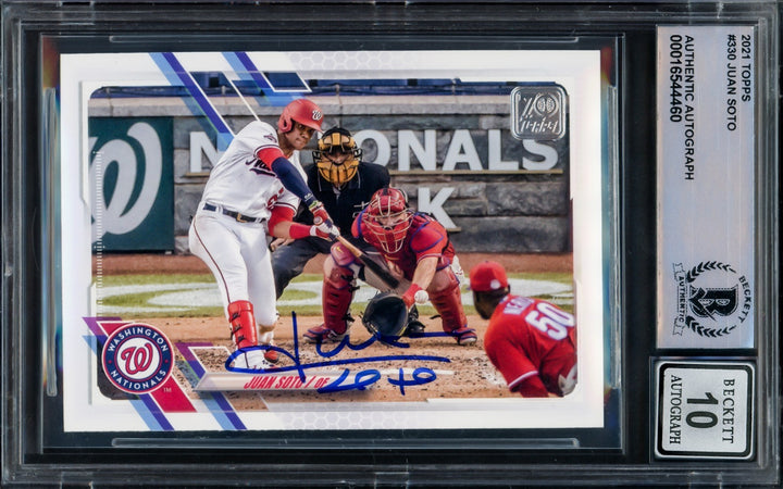 Juan Soto 2021 Topps #330 New York Mets Auto GM Signed Trading Card Beckett BAS