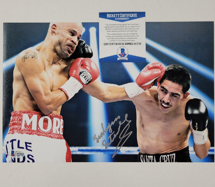 Leo Santa Cruz full autograph signed 8x12 Photo Boxing ~ Beckett BAS COA