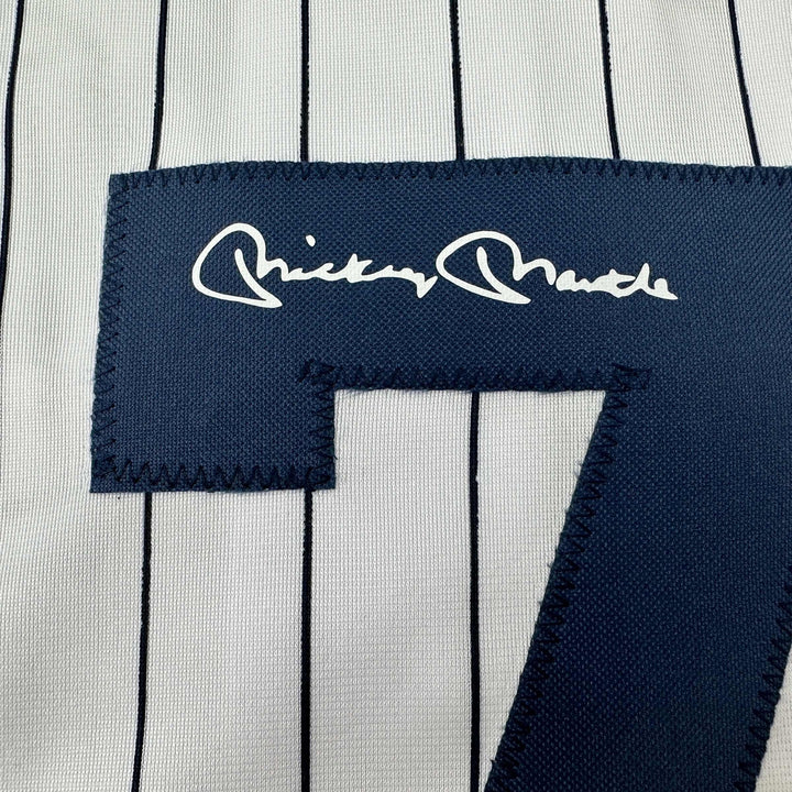 Facsimile Autographed Mickey Mantle New York Pinstripe Reprint Auto Jersey XL