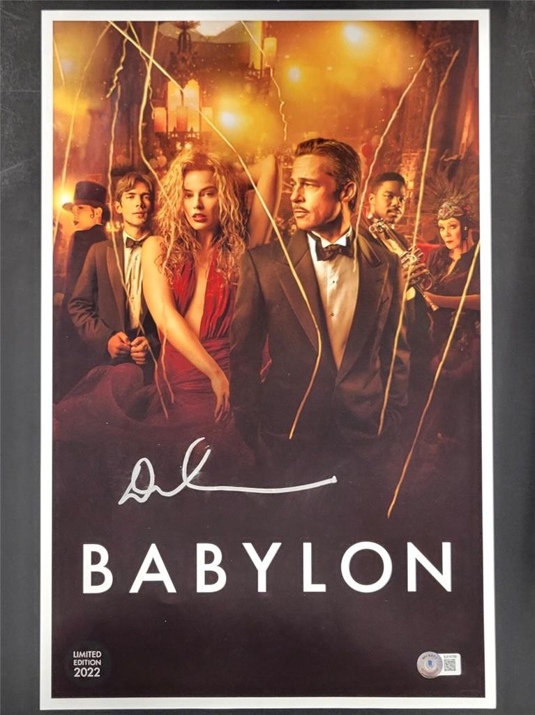Damien Chazelle signed Babylon 11x17 poster photo autograph A ~ Beckett BAS Holo