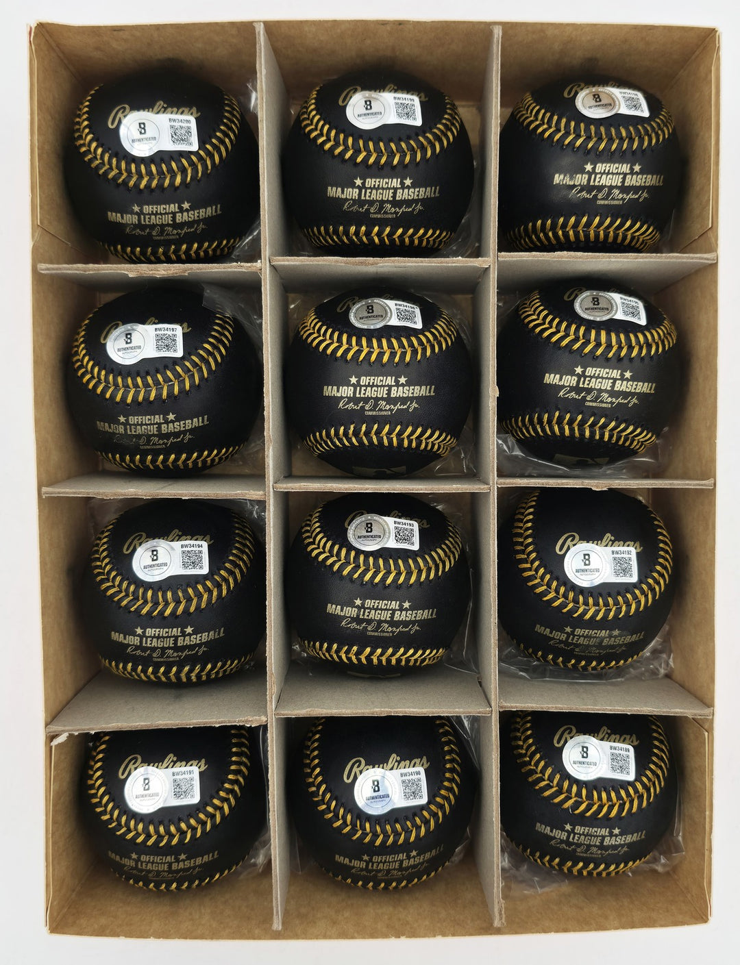Frank Thomas Signed Black MLB Baseball 12 Count Lot (Imperfections) Beckett