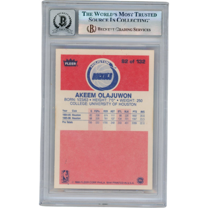 Hakeem Olajuwon Autographed 1986 Fleer #82 Slabbed Trading Card Beckett 50635