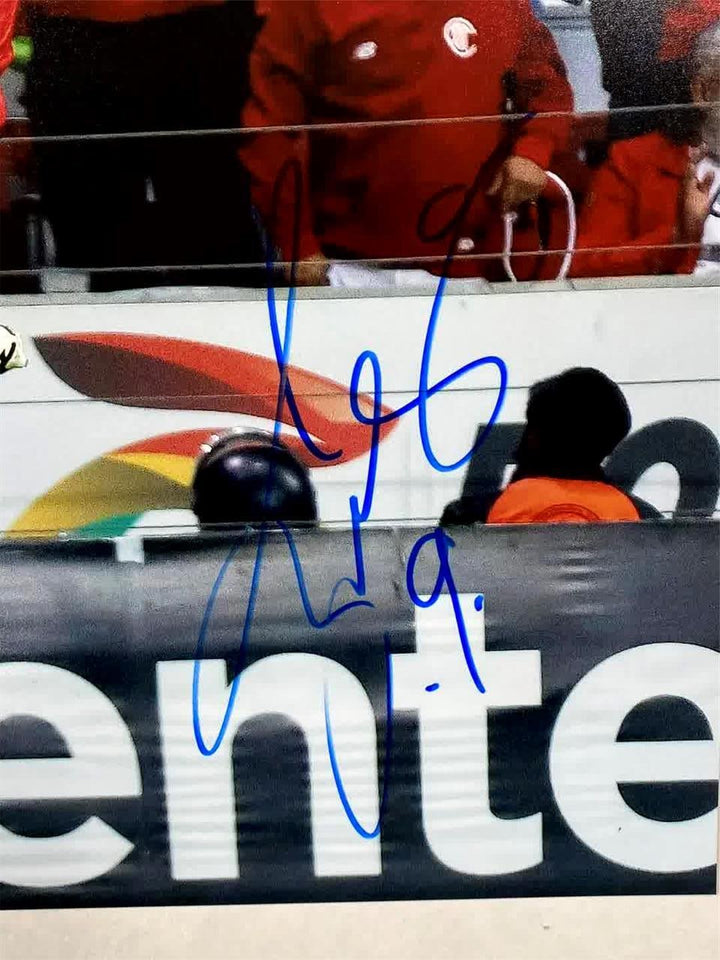 Alexis Vega signed Guadalajara 11x14 photo autograph Mexico ~ Beckett BAS