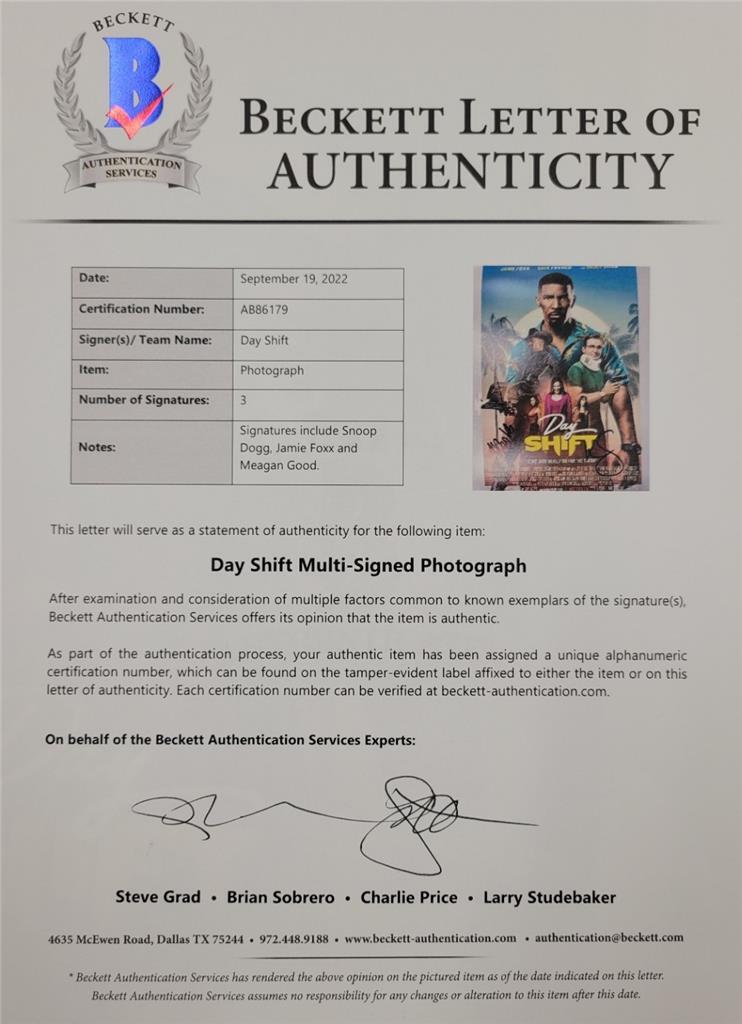 Day Shift Cast 3x signed 11x14 Photo Jamie Foxx Snoop Good ~ Beckett BAS LOA