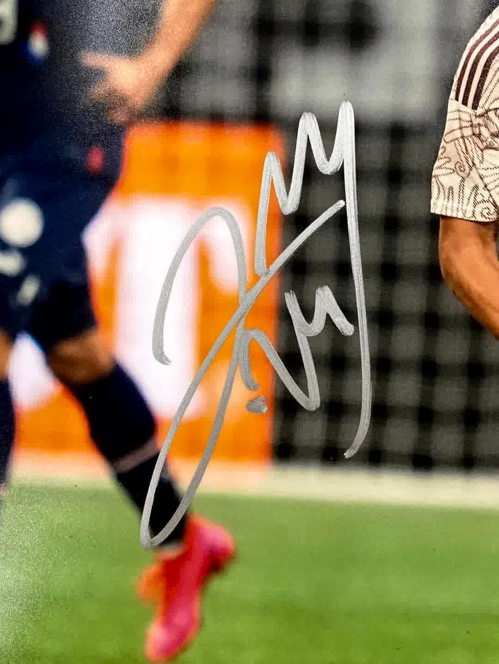 Luis Chavez signed Team Mexico 11x14 photo Pachuca Moscow autograph Beckett BAS