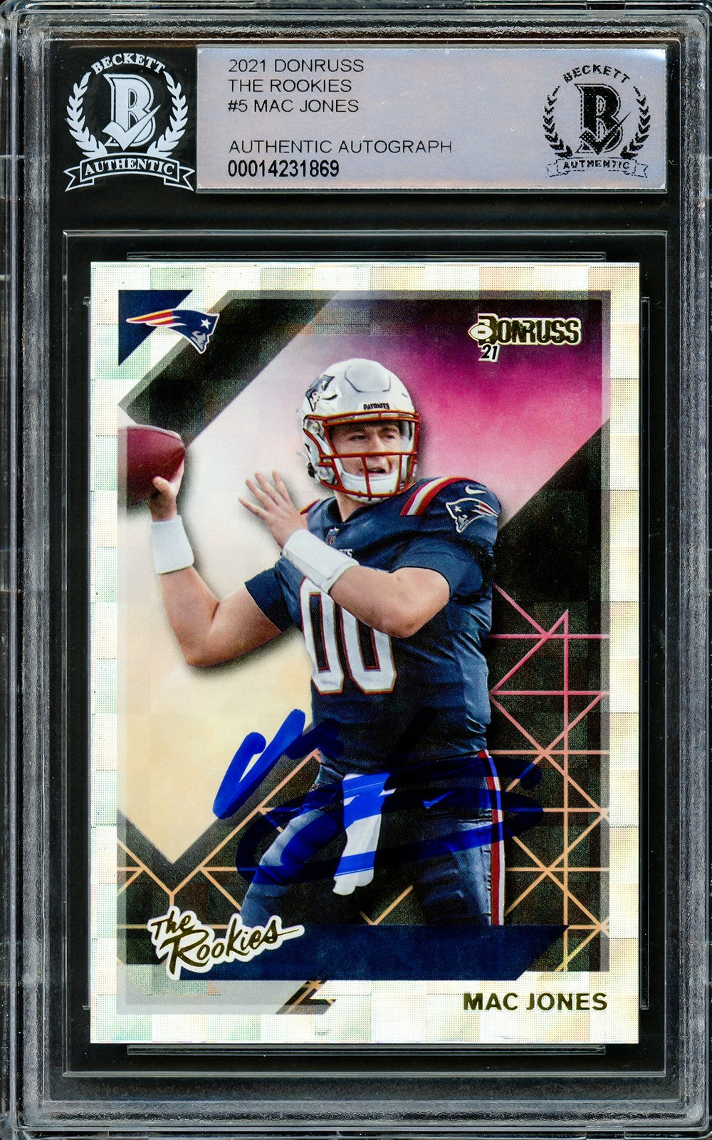 Mac Jones Signed 2021 Panini Donruss The Rookies RC TR-MJO Patriots Beckett
