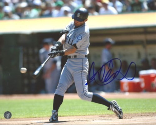 Ichiro Suzuki Signed 8x10 Photo Seattle Mariners 2, 000th Hit IS Holo