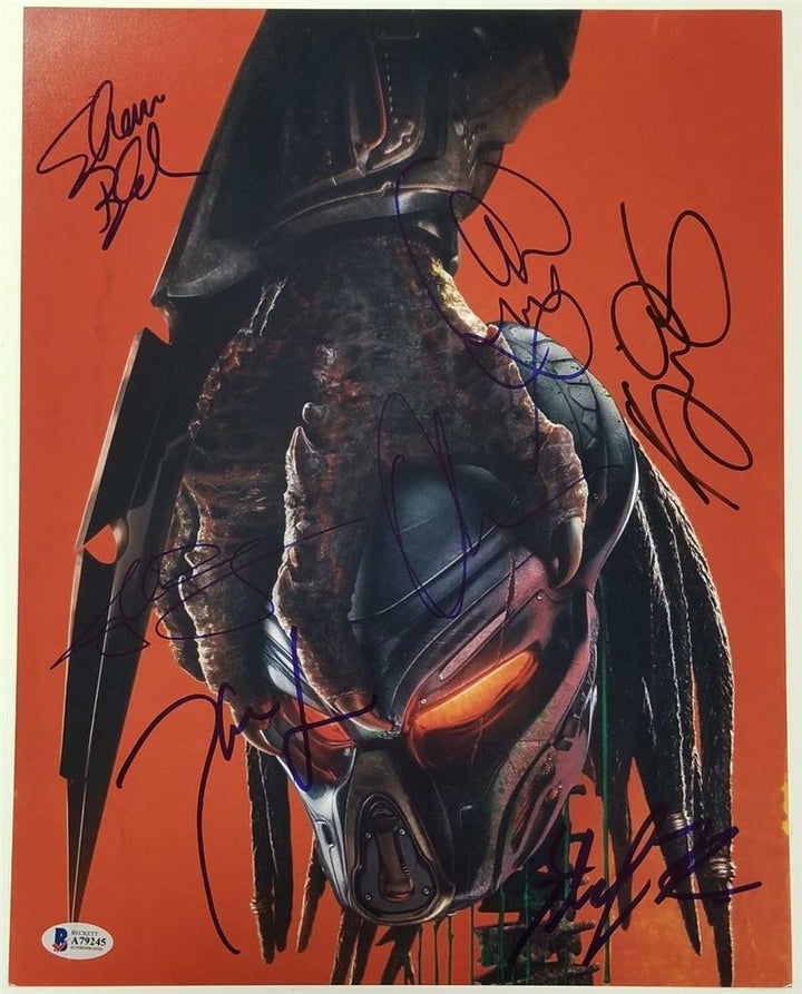 THE PREDATOR Cast (7) Signed 11x14 Photo Munn Key Brown Jane ~ Beckett BAS LOA