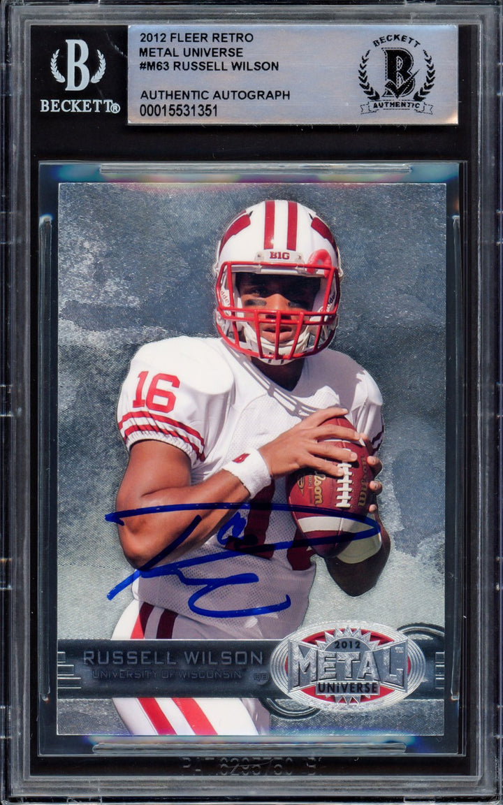 Russell Wilson Auto 2012 Fleer Metal Universe RC M-63 Wisconsin Badgers Beckett