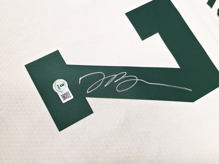 Celtics Jaylen Brown Auto White Nike Swingman Association Jersey Size 48 Beckett