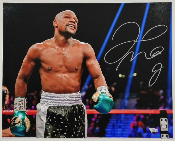 Floyd Mayweather signed 16x20 Photo Autograph ~ Fanatics Hologram
