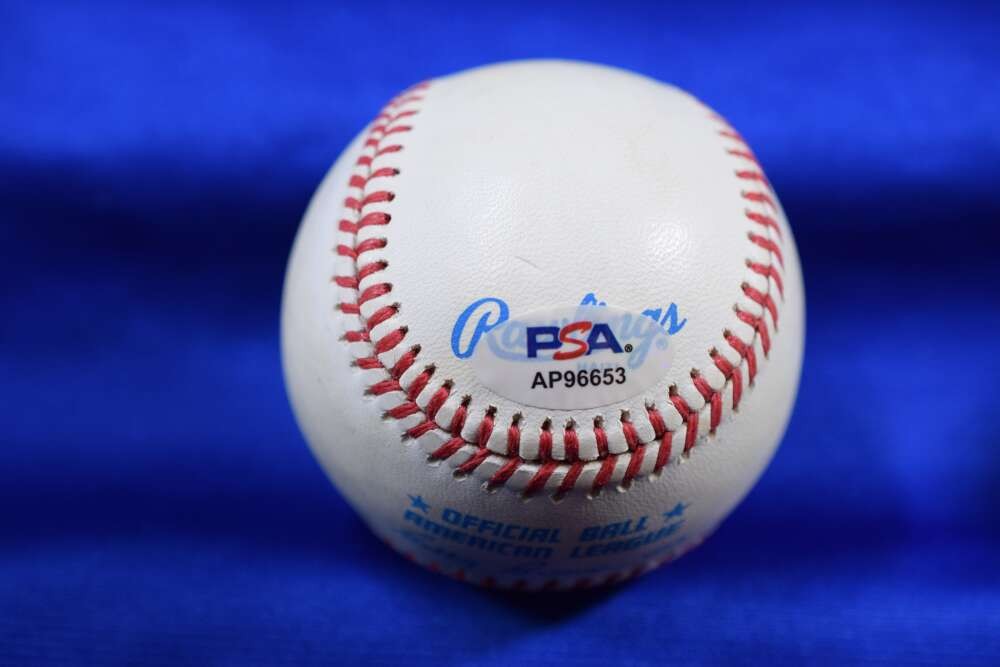 Phil Rizzuto PSA DNA Coa Autograph American League OAL Signed Baseball