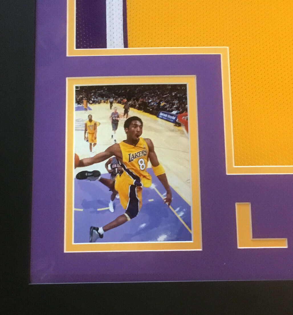 Kobe Bryant signed Lakers #8 Basketball jersey framed Rookie Autograph PSA COA Image 9