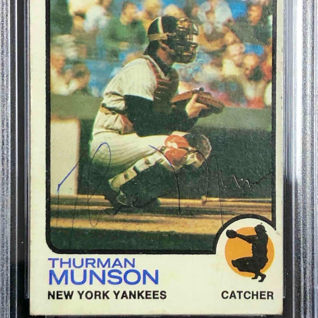 Thurman Munson autograph signed 1973 Topps Baseball card #142 BAS