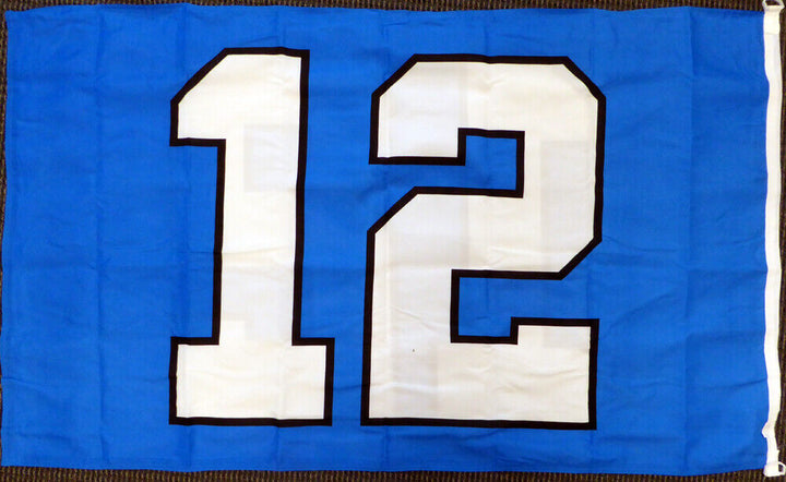 RUSSELL WILSON AUTOGRAPHED SEATTLE SEAHAWKS 12TH MAN 3X5 12 FLAG RW HOLO 130717 Image 3
