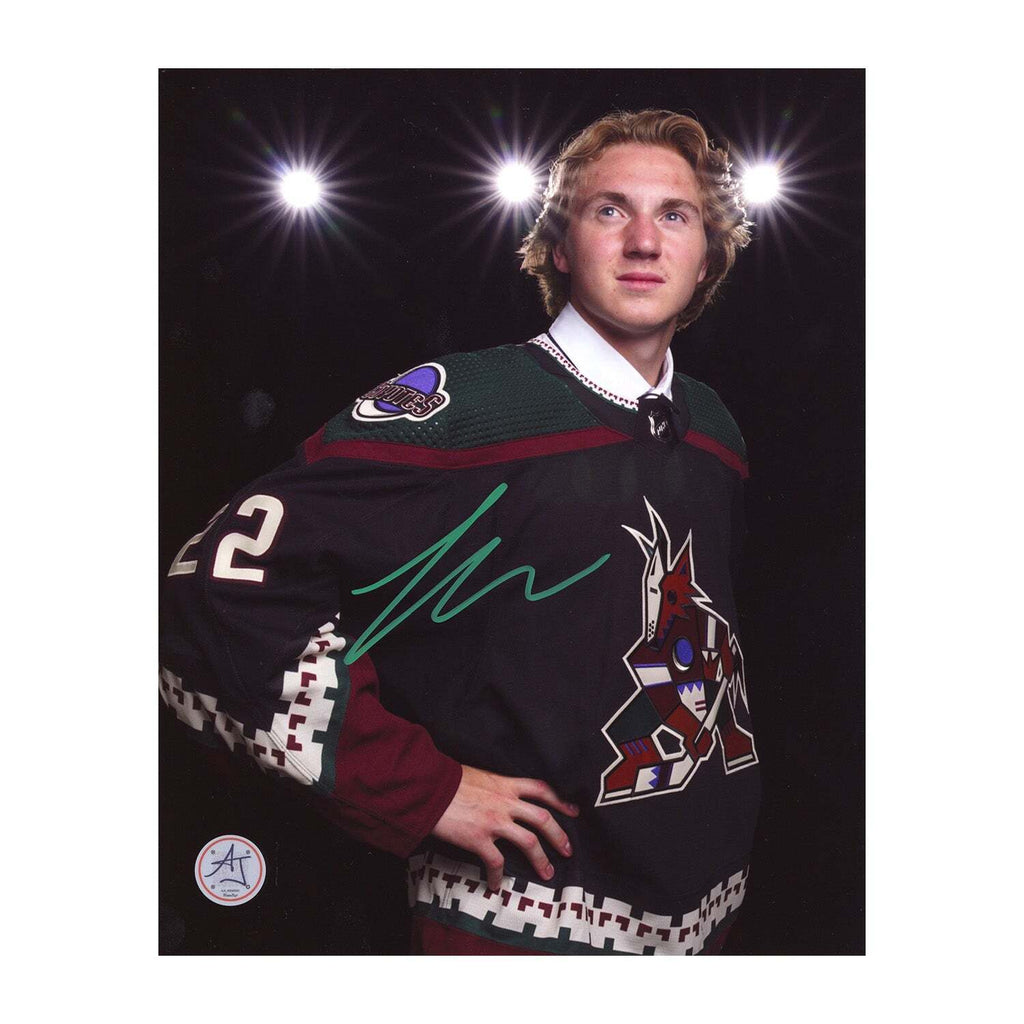 Shane Doan Arizona Coyotes Autographed 11 x 14 Spotlight Photograph - NHL  Auctions