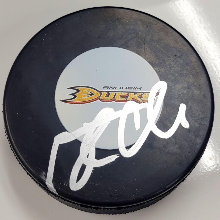 Jonas Hiller autograph signed Anaheim Ducks Puck  Beckett BAS Holo Image 1