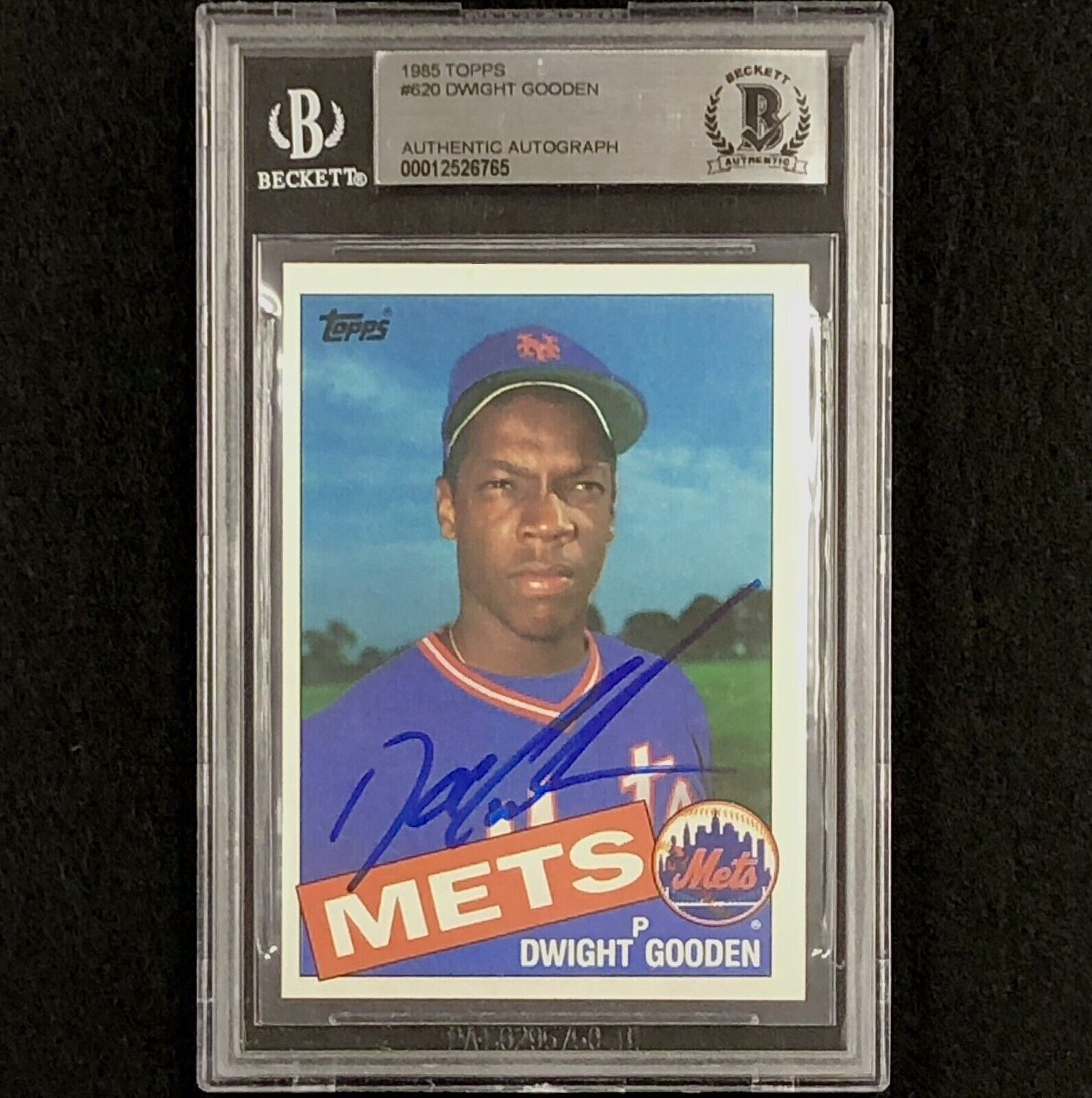 1985 Topps Baseball Card #620 Doc Gooden Rookie Autographed NRMT