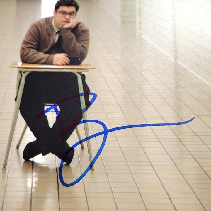 Bobby Moynihan signed 8x10 photo autograph  Beckett BAS Holo Image 2