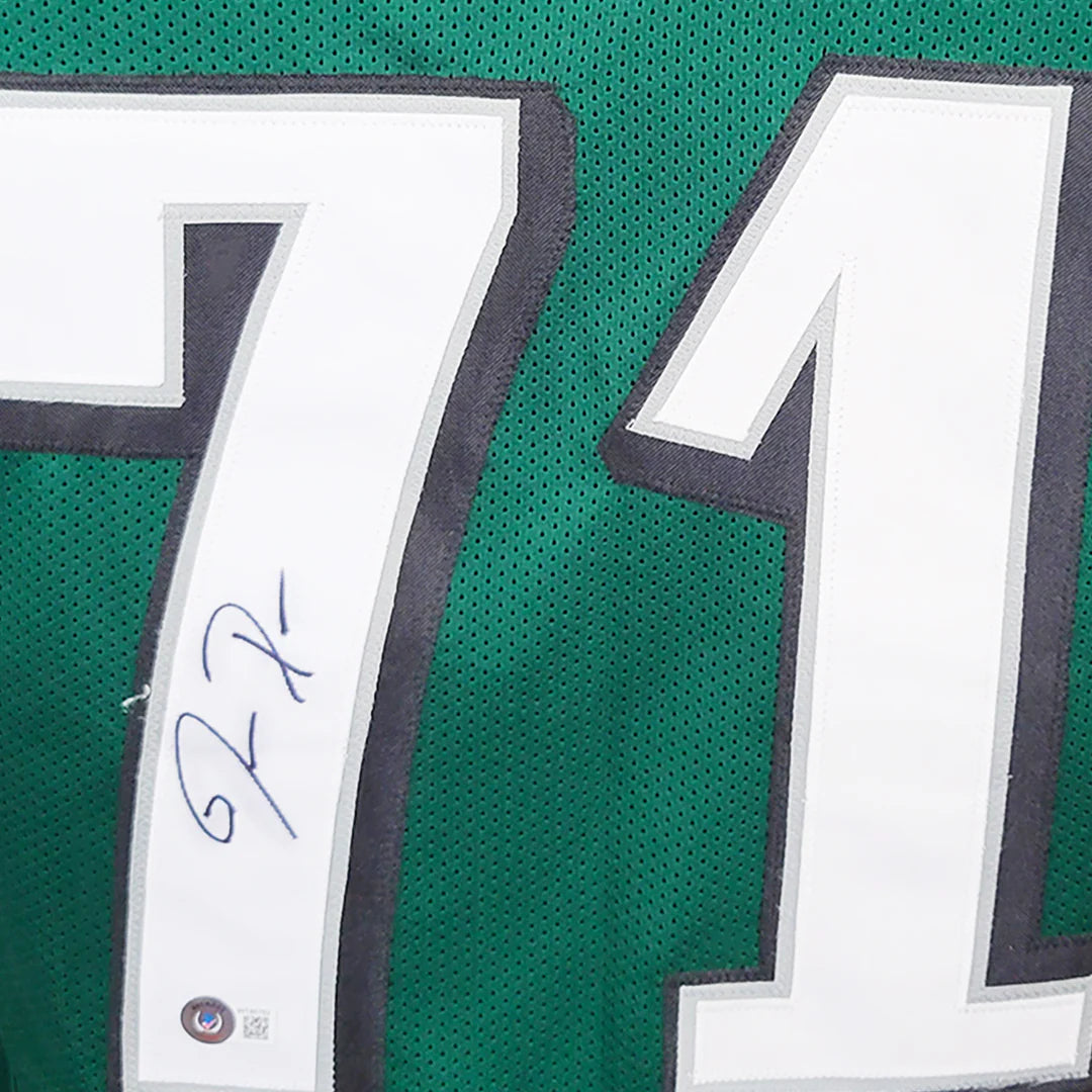 Jason Peters Signed Philadelphia Green Football Jersey (Beckett) Image 2