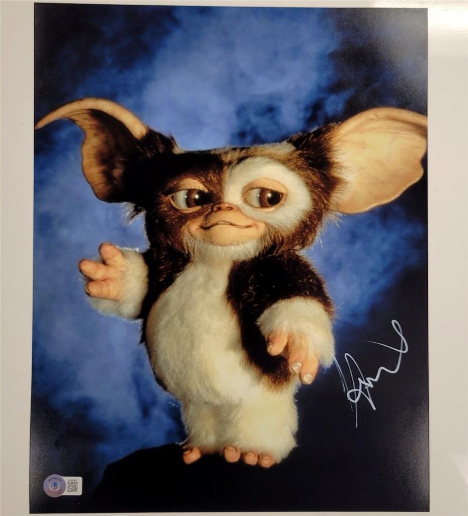 Howie Mandel signed Gremlins 11x14 photo Gizmo autograph  Beckett BAS holo Image 1