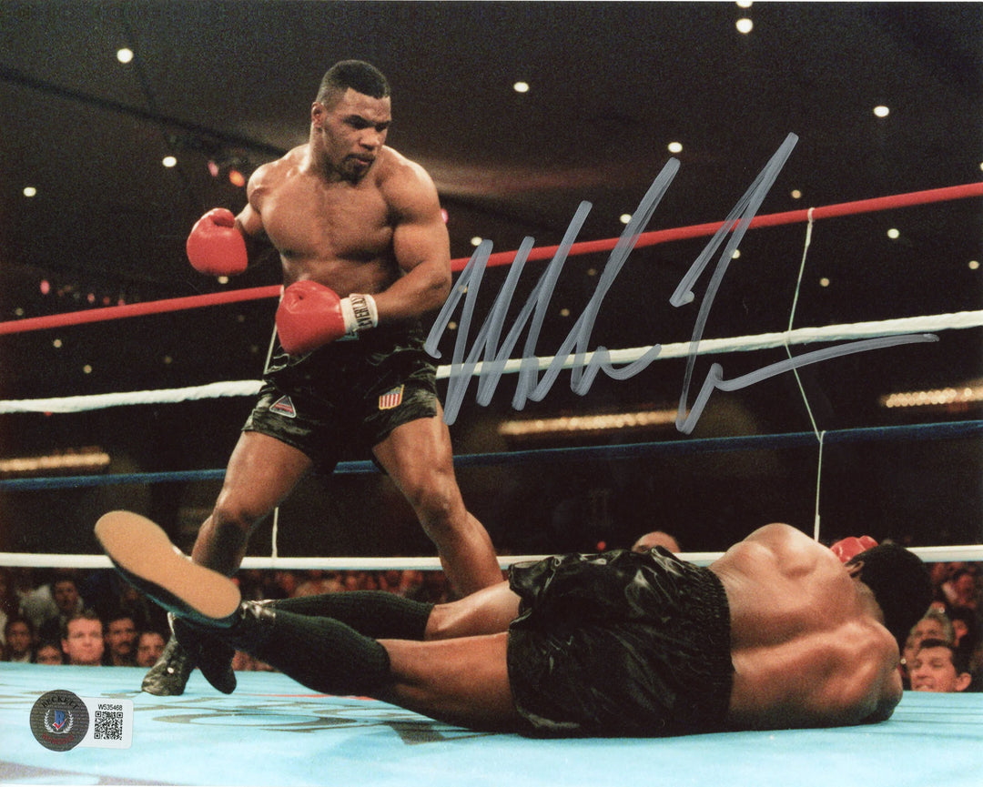 Mike Tyson Autographed 8x10 Photo (Beckett) Image 1