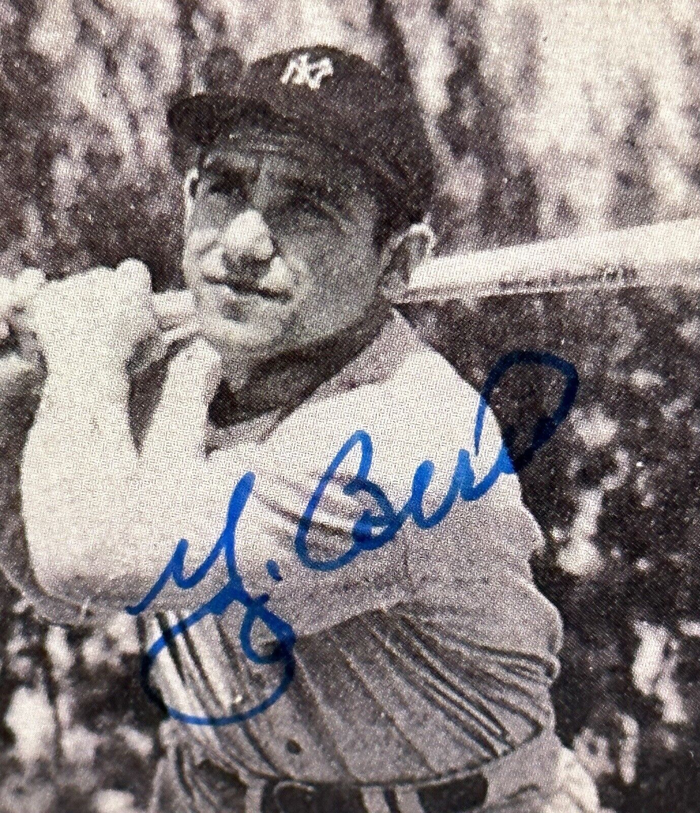 Yogi Berra Signed OML Baseball (PSA)