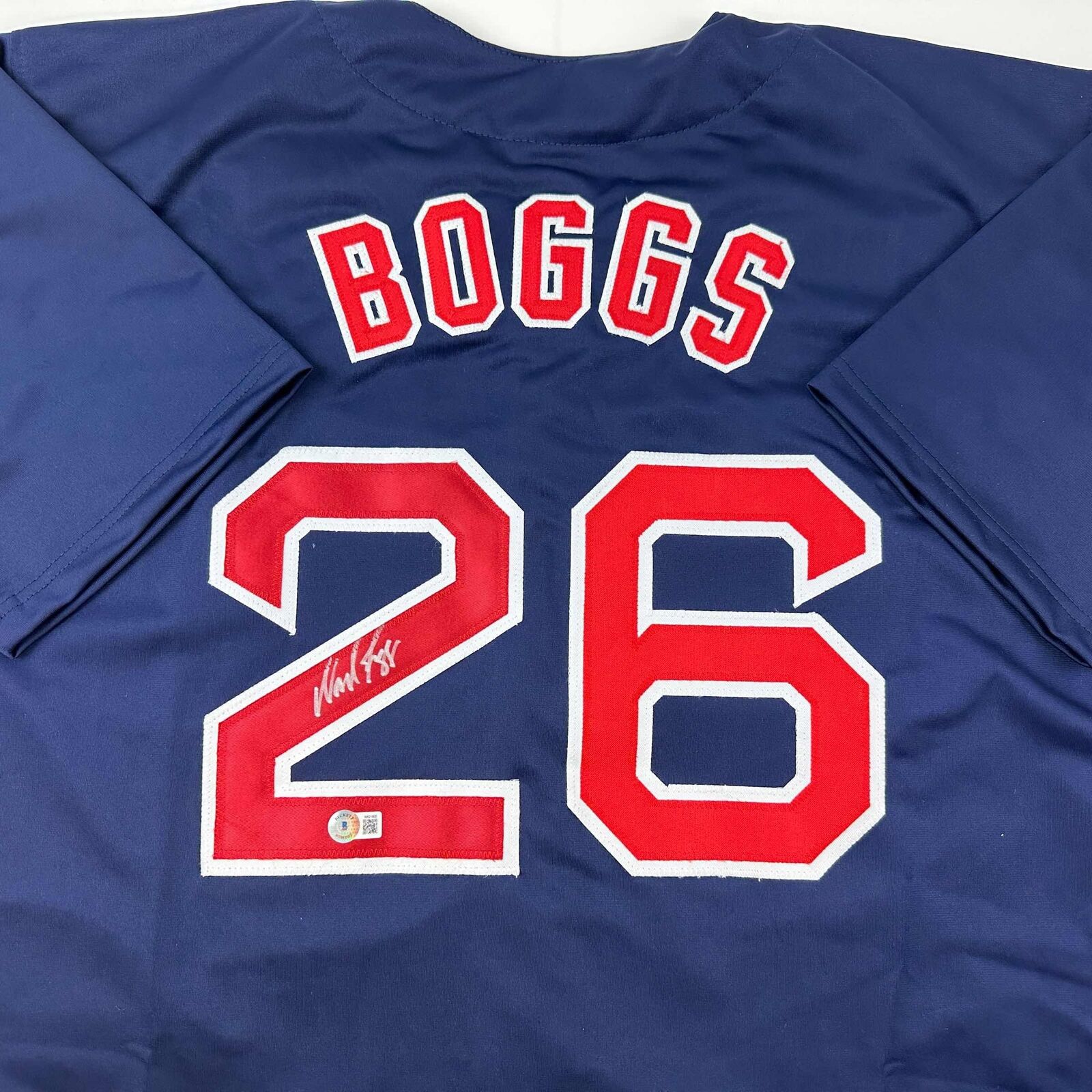 Wade Boggs Signed Jersey (Beckett)