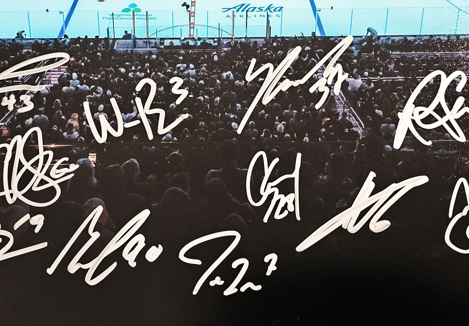 Seattle Kraken Inaugural Team Autographed 16x20 Photo With 24