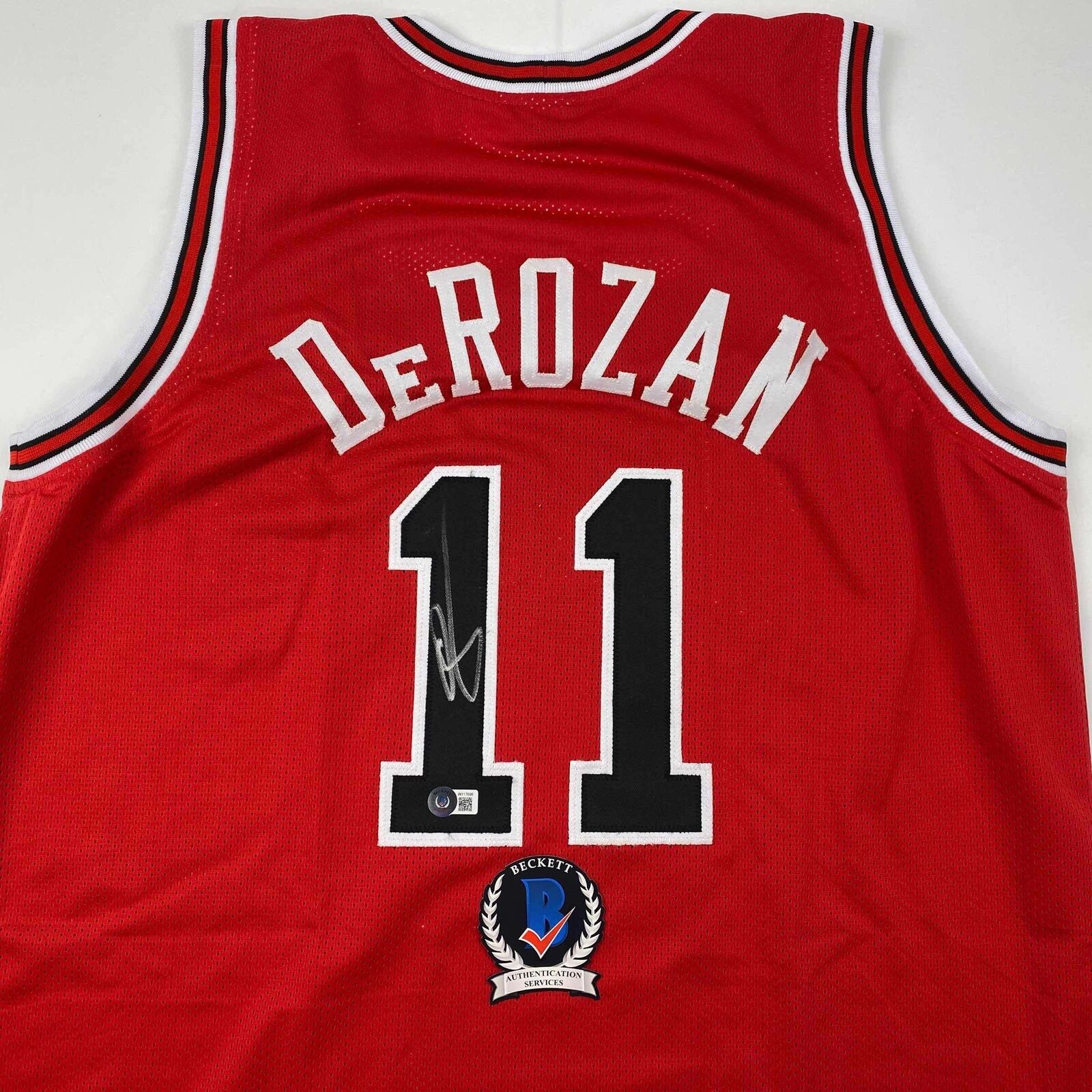 DeMar DeRozan Autographed Chicago Bulls Jersey (COA included